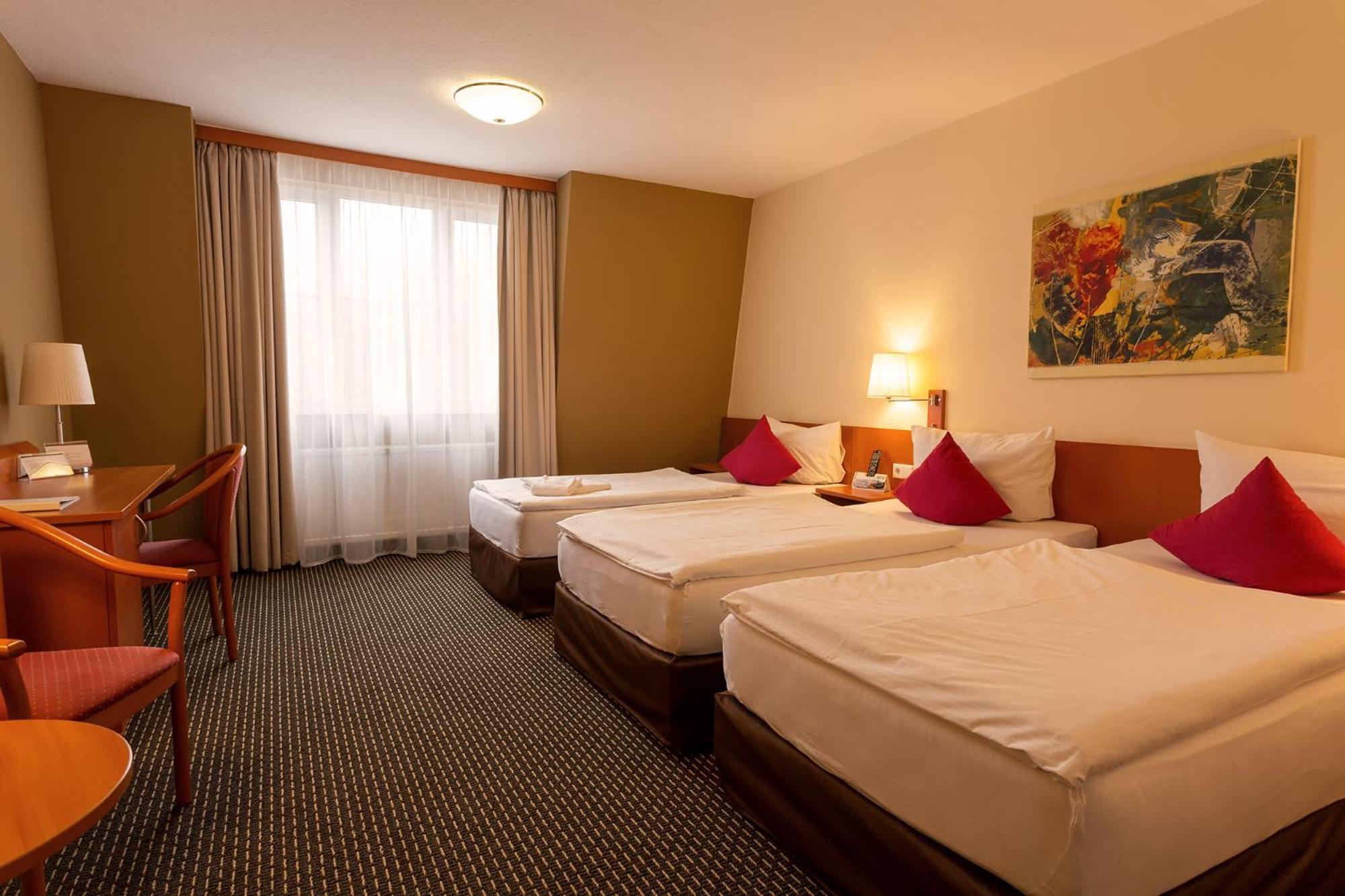 Central Hotel Loewen Feldkirch Habitación foto